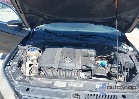 2013 Volkswagen Passat 2.5L Se from USA, damaged, VIN 1VWBH7A33DC012857